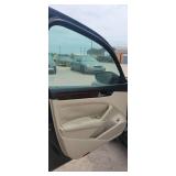 2012 Volkswagen Passat, Black