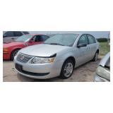 2004 Saturn Ion, Silver