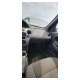 2004 Saturn Ion, Silver