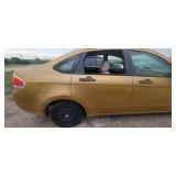 2009 Ford Focus SE, Gold