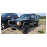 2000 Jeep Cherokee, Black