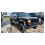 2000 Jeep Cherokee, Black