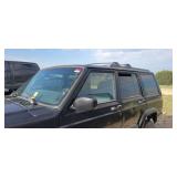 2000 Jeep Cherokee, Black