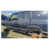 1999 Jeep Cherokee, Black