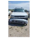 2005 Chevy Trail Blazer, White