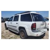 2005 Chevy Trail Blazer, White