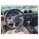 2009 GMC Envoy, Champagne