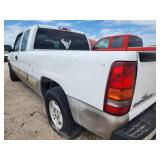 2002 Chevrolet Silverado 1500 Extended Cab Truck, White