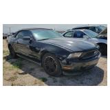 2010 Ford Mustang, Black