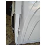 Front loading Washer Retail $949.00 *APP-1