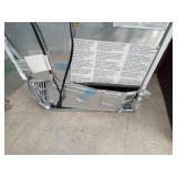 Top-Freezer Refrigerator Retail $836.99 *APP-1