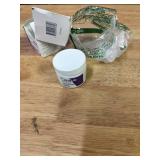 CeraVe Skin Renewing Night Cream, Niacinamide, Peptide Complex, and Hyaluronic Acid Moisturizer for Face, 1.7 Ounce, Packaging may Vary