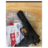 Umarex DX17 .177 Caliber BB Gun Air Pistol - Includes 200 Steel BBs