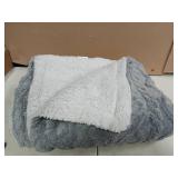 Bedsure Sherpa Fleece Throw Blanket for Couch - Fuzzy Soft Cozy Cable Throw for Women, Thick Warm Blanket for Winter, Grey, 50x60 Inches
