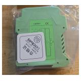 ZLXHDL Signal Isolator, PLC Detect Signal Conditioner, DC 24V Current Signal Isolator Transmitter Used in Industrial Equipment(1 in 1 Out. 4-20ma to 4-20MA) - Retail: $25