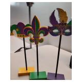 3 Pieces Mardi Gras Tiered Tray Decor Wood Set, Glitter Mardi Gras Table Decor, Rustic Mardi Gras Table Decorations for Party Home Room (Mardi Gras)