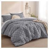 Bedsure California King Comforter Set - Grey Comforter, Boho Tufted Shabby Chic Bedding for Kids, 3 Pieces Vintage Farmhouse Bed Set for All Seasons, Fluffy Soft Bedding with 2 Pillow Shams