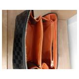 ALEXTINA Large Capacity Travel Cosmetic Bag - Portable Makeup Bags for Women Travel Toiletry Bag Waterproof Leather Checkered Makeup Organizer Bag, Roomy Cosmetic Bag for Women and Girls, Black - Reta