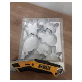 FUSOTO 6PCS Christmas Cookie Cutters, Holiday Xmas Cookie Cutters Christmas Shapes - Gingerbread Man, Snowflake, Snowman, Christmas Tree, Reindeer, Santa Face for Cookie Baking - Retail: $10