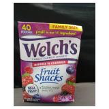 WELCH'S Fruit Snacks Berries 'n Cherries - 32oz/40ct