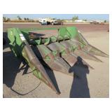 John Deere 443 4 Row Corn Head