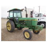 John Deere 4040 Farm Tractor