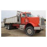 1994 Peterbilt 357 Manure Spreading Truck