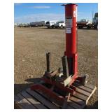 Blackhawk 67438 2 1/2 Ton Air Jack
