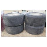(4) 445/50R22.5 Super Singles on Aluminu