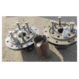 New Holland Tractor Hubs