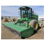 John Deere Self Propelled Windrower 4995