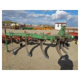 John Deere 900 7 Shank Ripper
