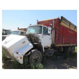 1979 Food 9000 Silage Truck