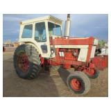 International 1066 Hydro Farm Tractor