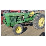 John Deere 2020 Farm Tractor