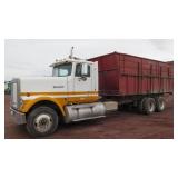 1992 International 9300 Silage Truck