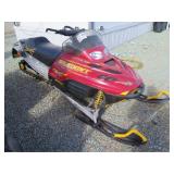 Ski-Doo 800 Snow Mobile