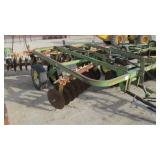John Deere 110 13