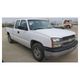 Chevy Silverado 1/2 Ton Pickup
