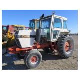 Case 2290 Farm Tractor