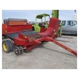 New Holland 144 Hay Inverter