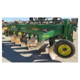 John Deere 995 6-Bottom Switch Plow