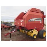 New Holland BR780A Round Baler