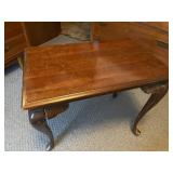 End Table w/pullouts