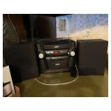 RCA 3 cd System w/speakers