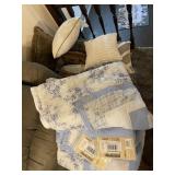 Comforter, sham & box of decor pillows