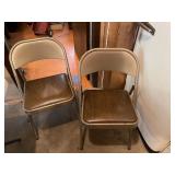 2 Folding Chairs