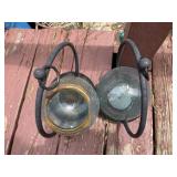 2 Solar lights