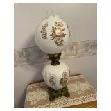 White & pink flowers gone w/wind lamp
