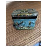 Vintage nursery rhyme metal tin